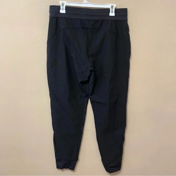 Athleta Headlands Hybrid Trek Jogger - Picture 9 of 13